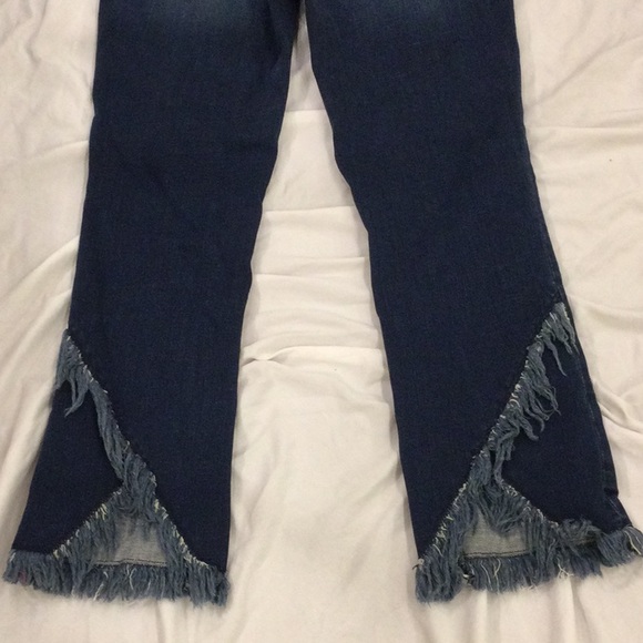 1. State Frayed Tulip Fringed Back Hem Crop Jeans Size 28 - Picture 7 of 10
